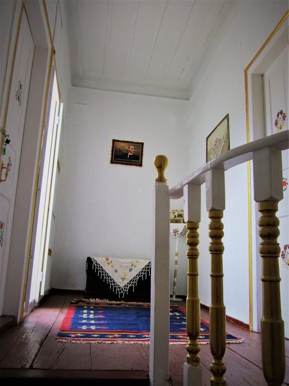 Ayvalik 1881 Pansiyon Экстерьер фото